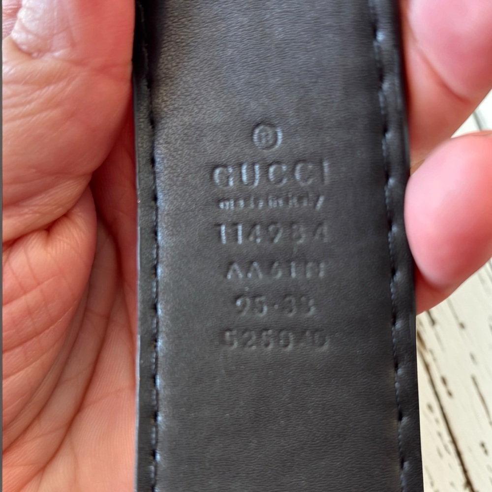 Vintage Gucci GG Logo Belt Black Leather Gold Buckle Size 95/38 Italy - Picture 6 of 15
